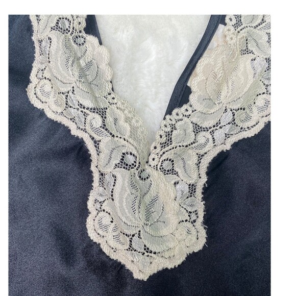 Vtg size L Black Satin Ivory Lace Trim double v-neck Chemise top By Inner Most - Picture 8 of 11